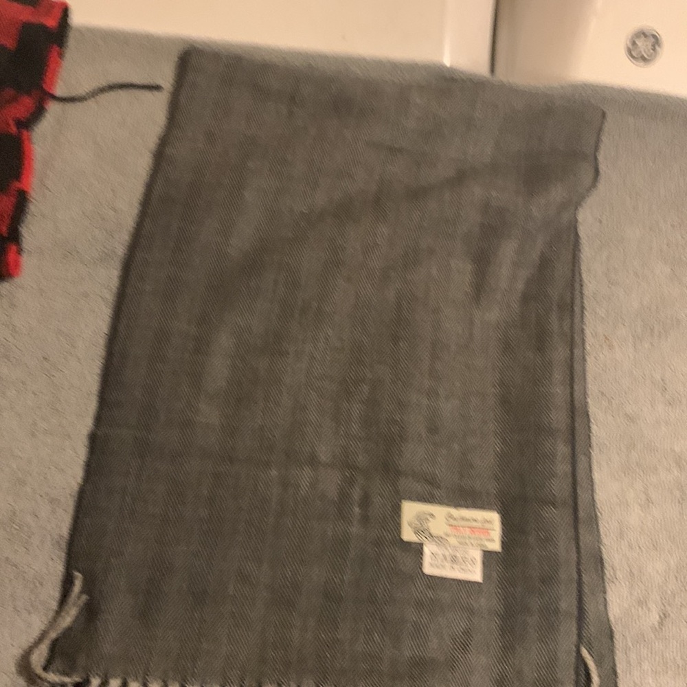 Cashmere SCARF - Picture 4 of 5